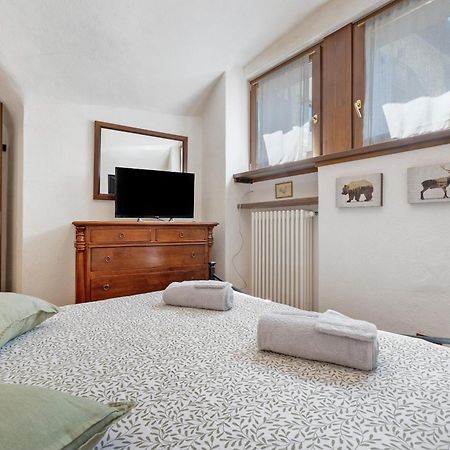 Antico Casolare Di Alice Villa Cares Bagian luar foto